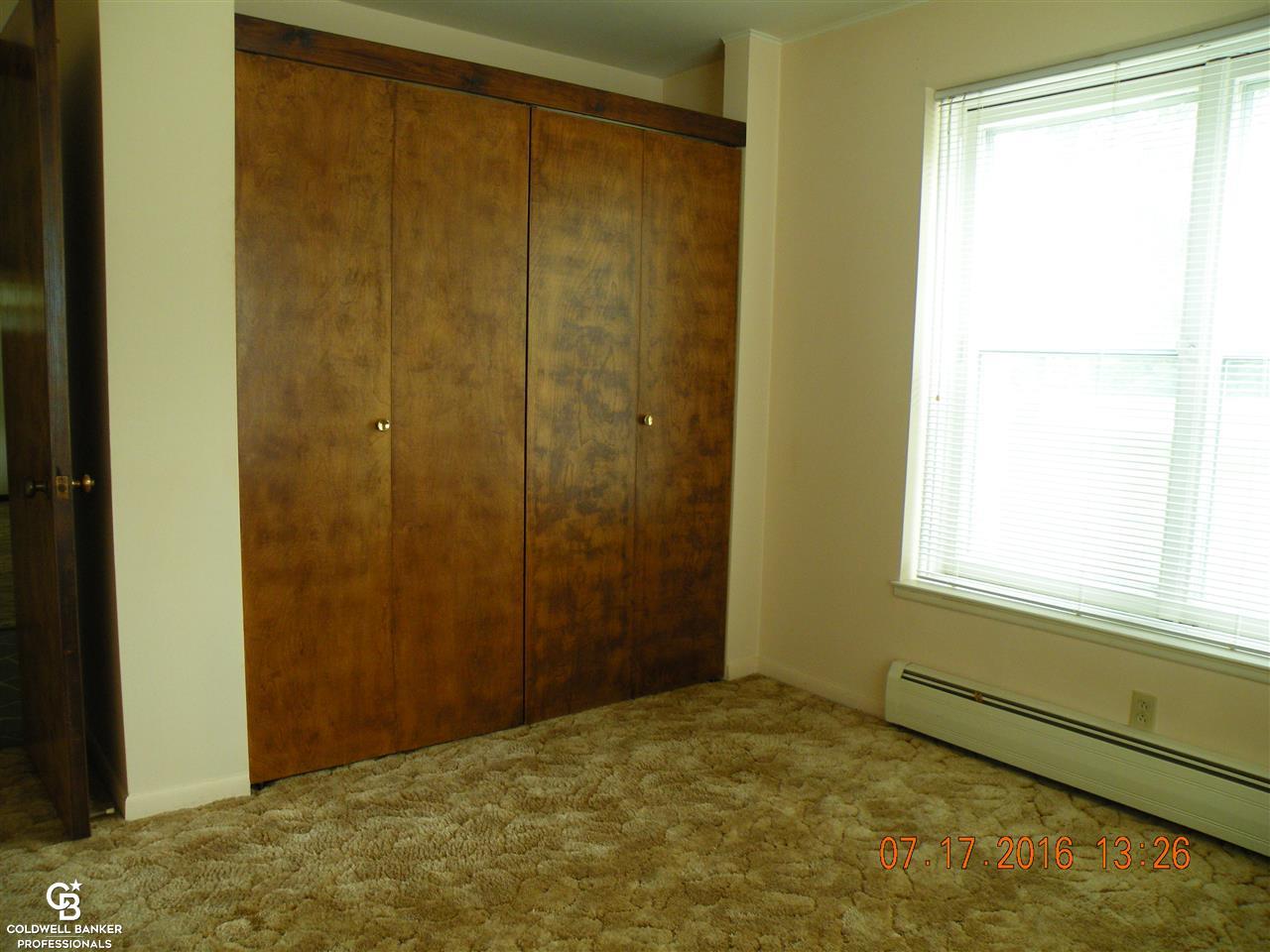2406 Arlington Road Columbus, MI 48063 - Photo 11 of 26 31297420-10.JPG