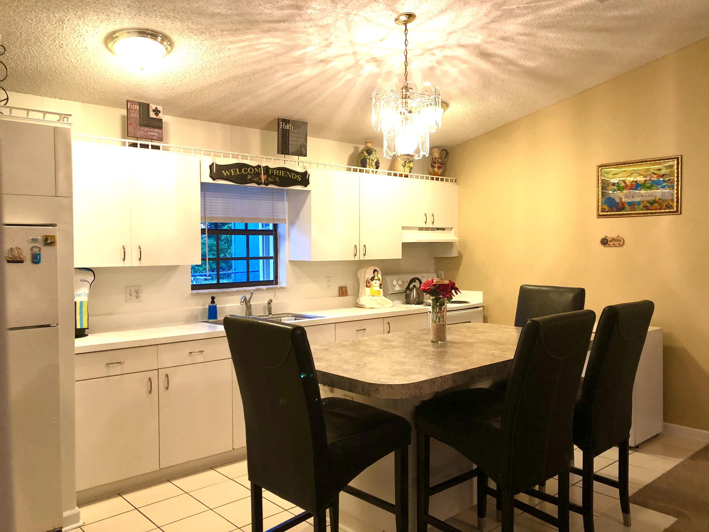 1336 West 10th Street Riviera Beach, FL 33404 - Photo 14 of 97 fullsizeoutput_13c32