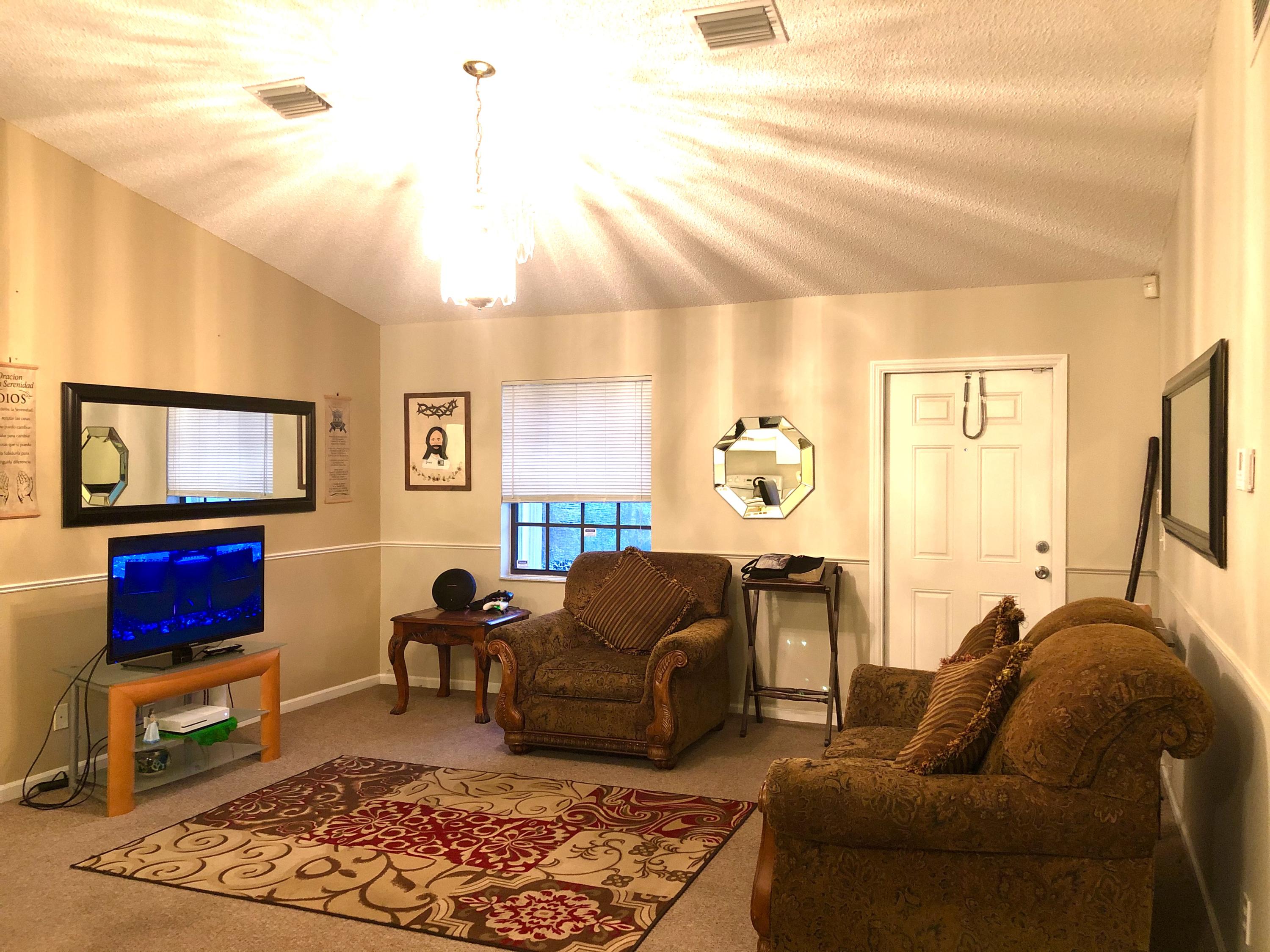 1336 West 10th Street Riviera Beach, FL 33404 - Photo 22 of 97 fullsizeoutput_13c29