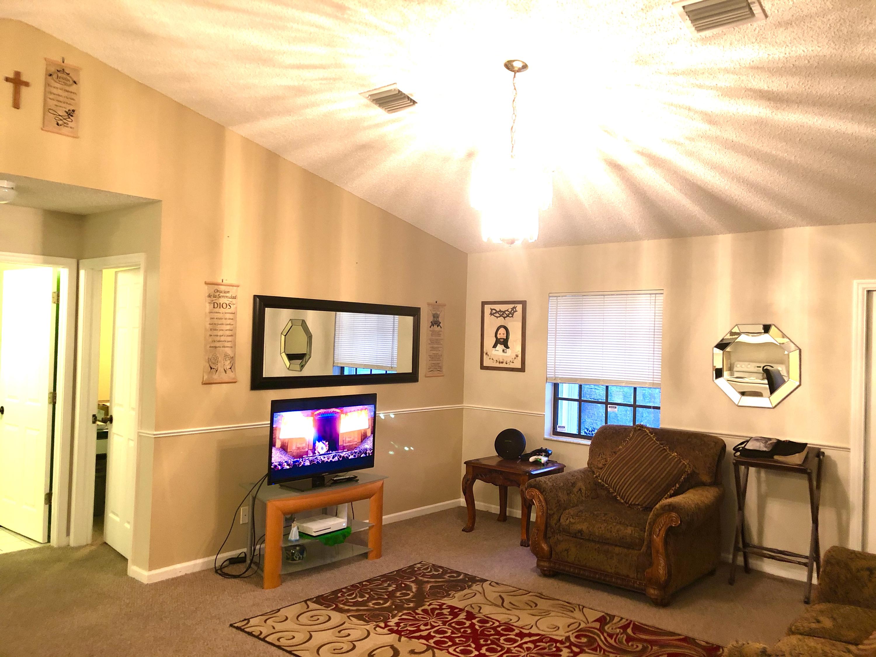 1336 West 10th Street Riviera Beach, FL 33404 - Photo 54 of 97 fullsizeoutput_13c1f