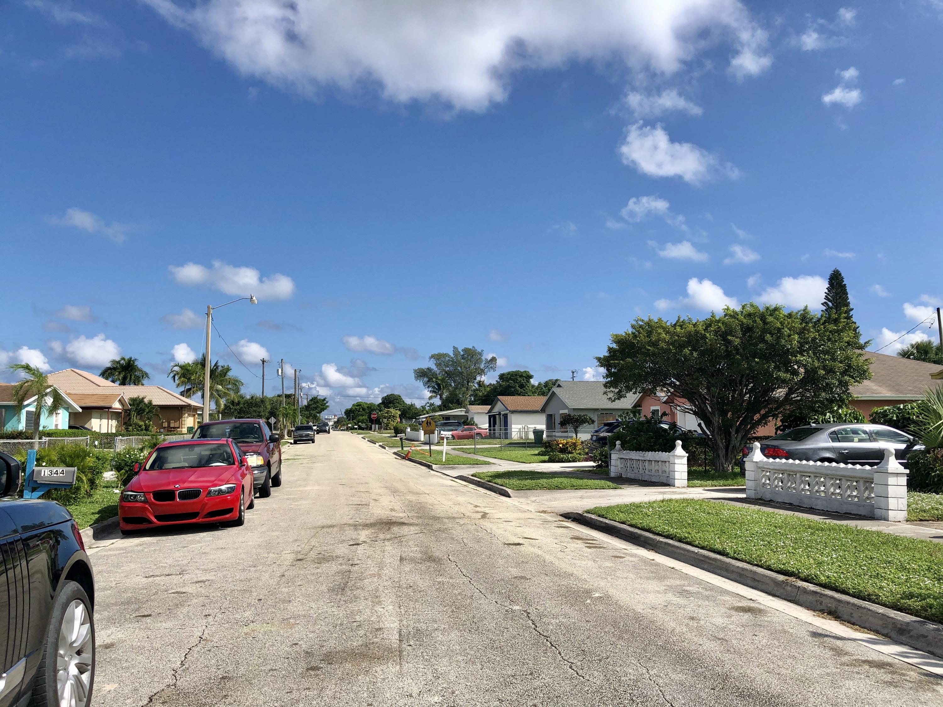 1336 West 10th Street Riviera Beach, FL 33404 - Photo 66 of 97 fullsizeoutput_1379e
