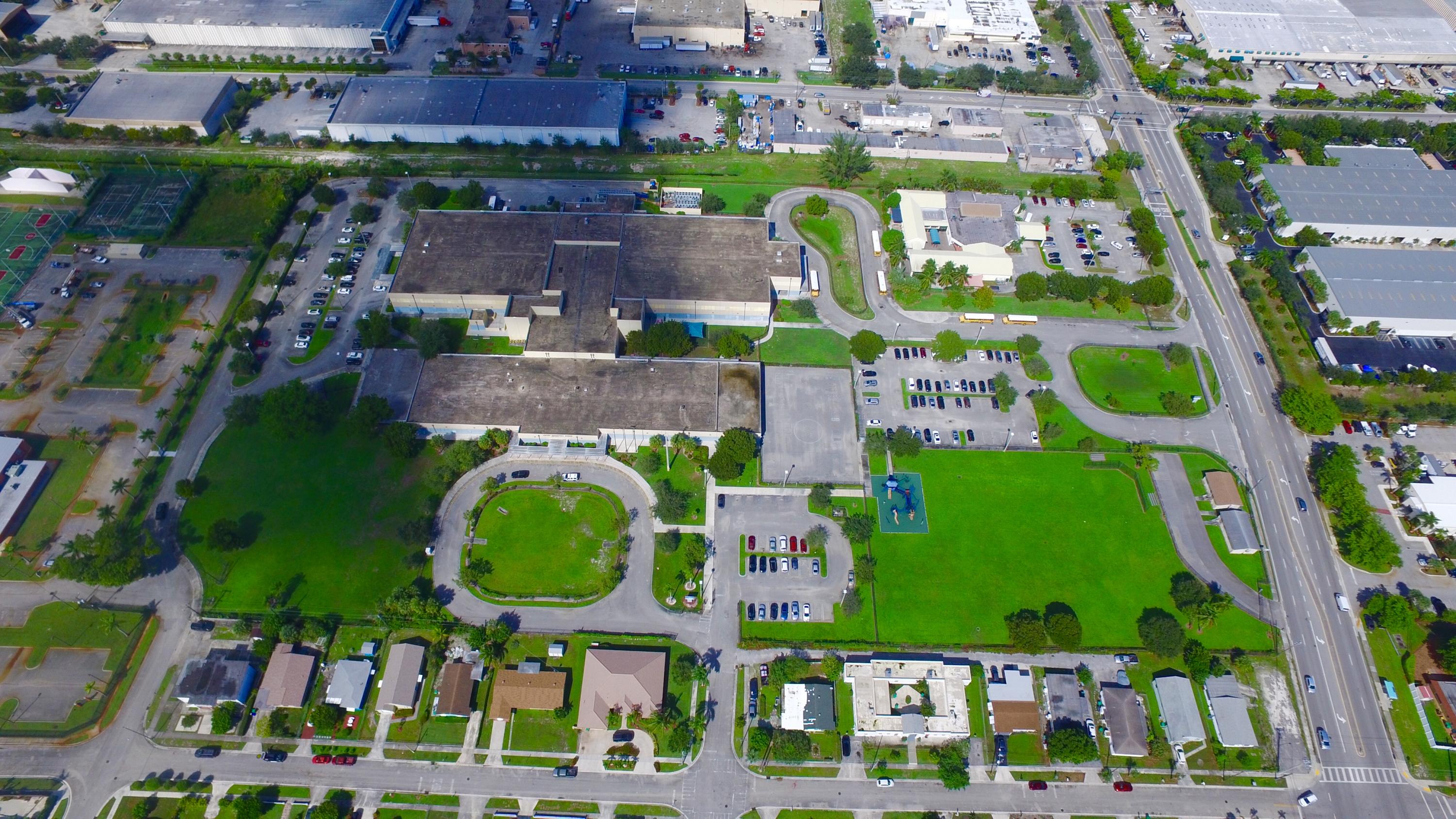 1336 West 10th Street Riviera Beach, FL 33404 - Photo 73 of 97 fullsizeoutput_1379a