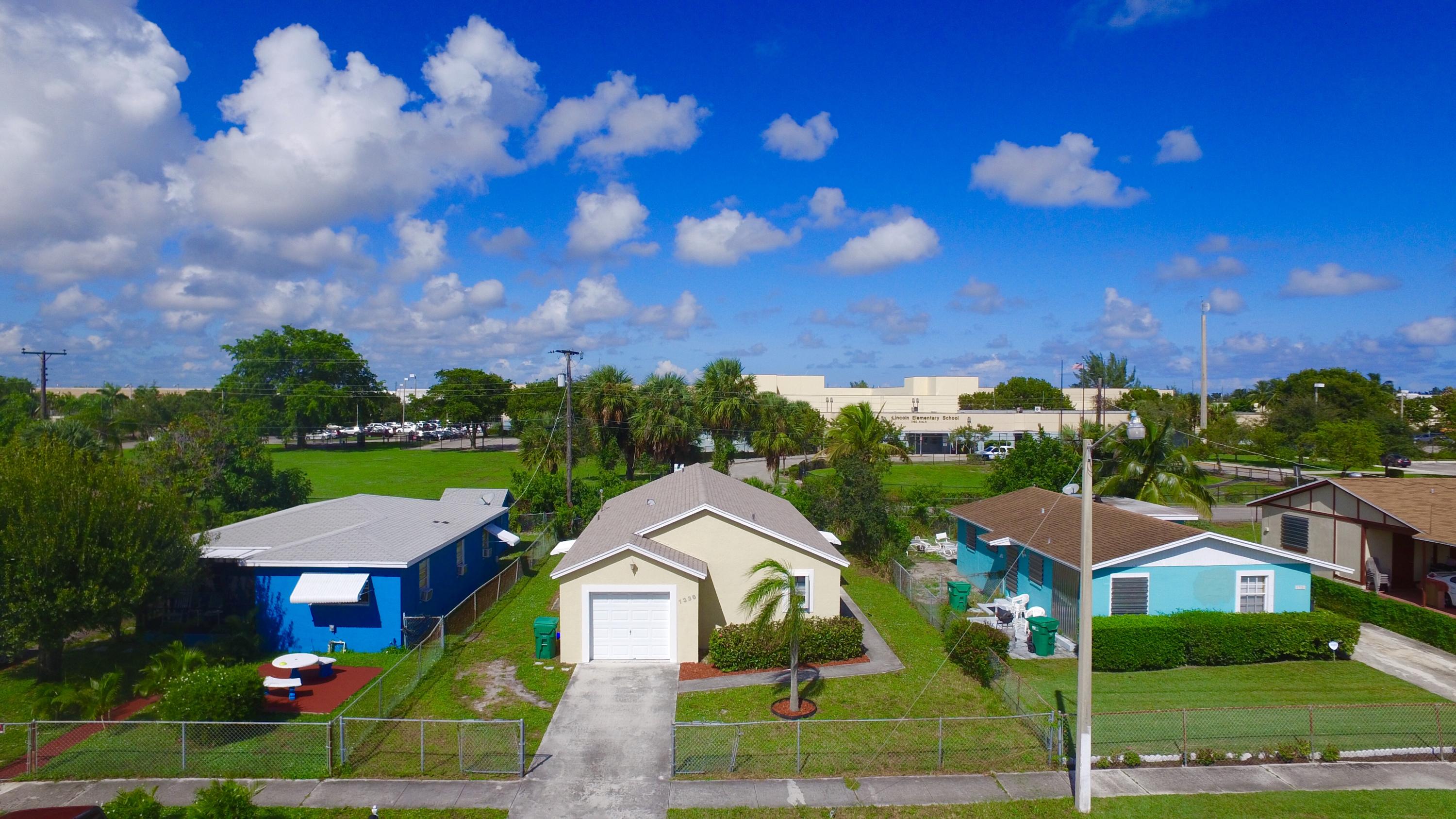 1336 West 10th Street Riviera Beach, FL 33404 - Photo 80 of 97 fullsizeoutput_13796