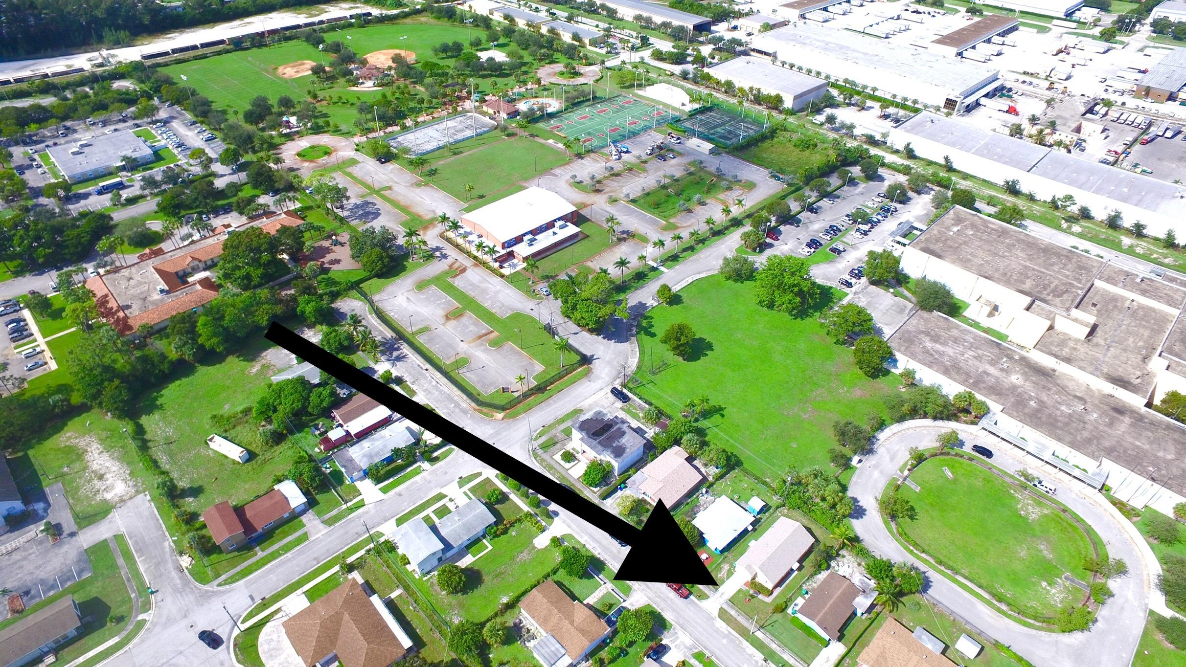 1336 West 10th Street Riviera Beach, FL 33404 - Photo 93 of 97 A7B4B3A4-A30C-4994-9990-FA6FF9EC7AE6