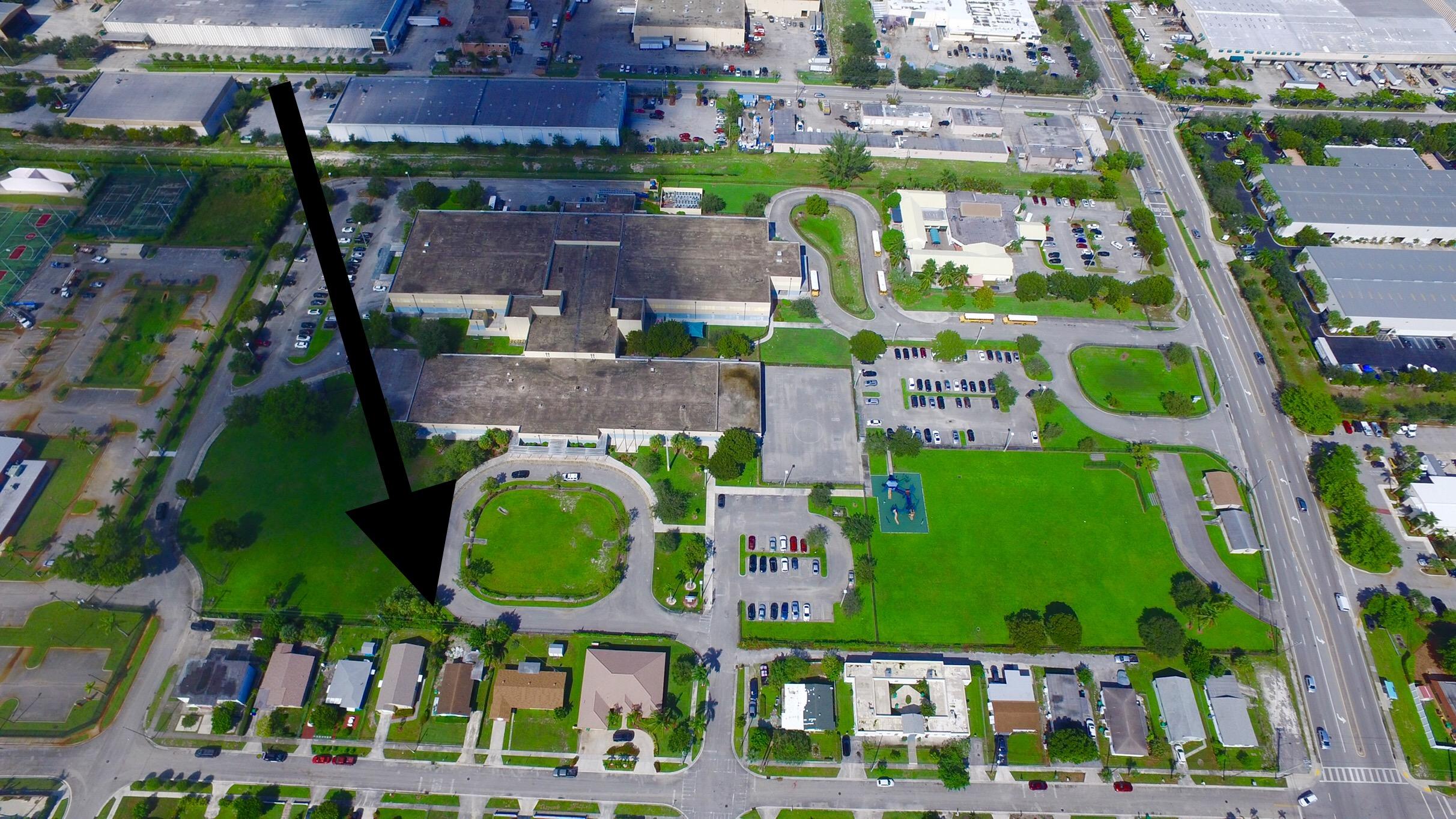 1336 West 10th Street Riviera Beach, FL 33404 - Photo 96 of 97 01D5FDF9-CE9B-4F94-9C47-73EC5B9D0DBA