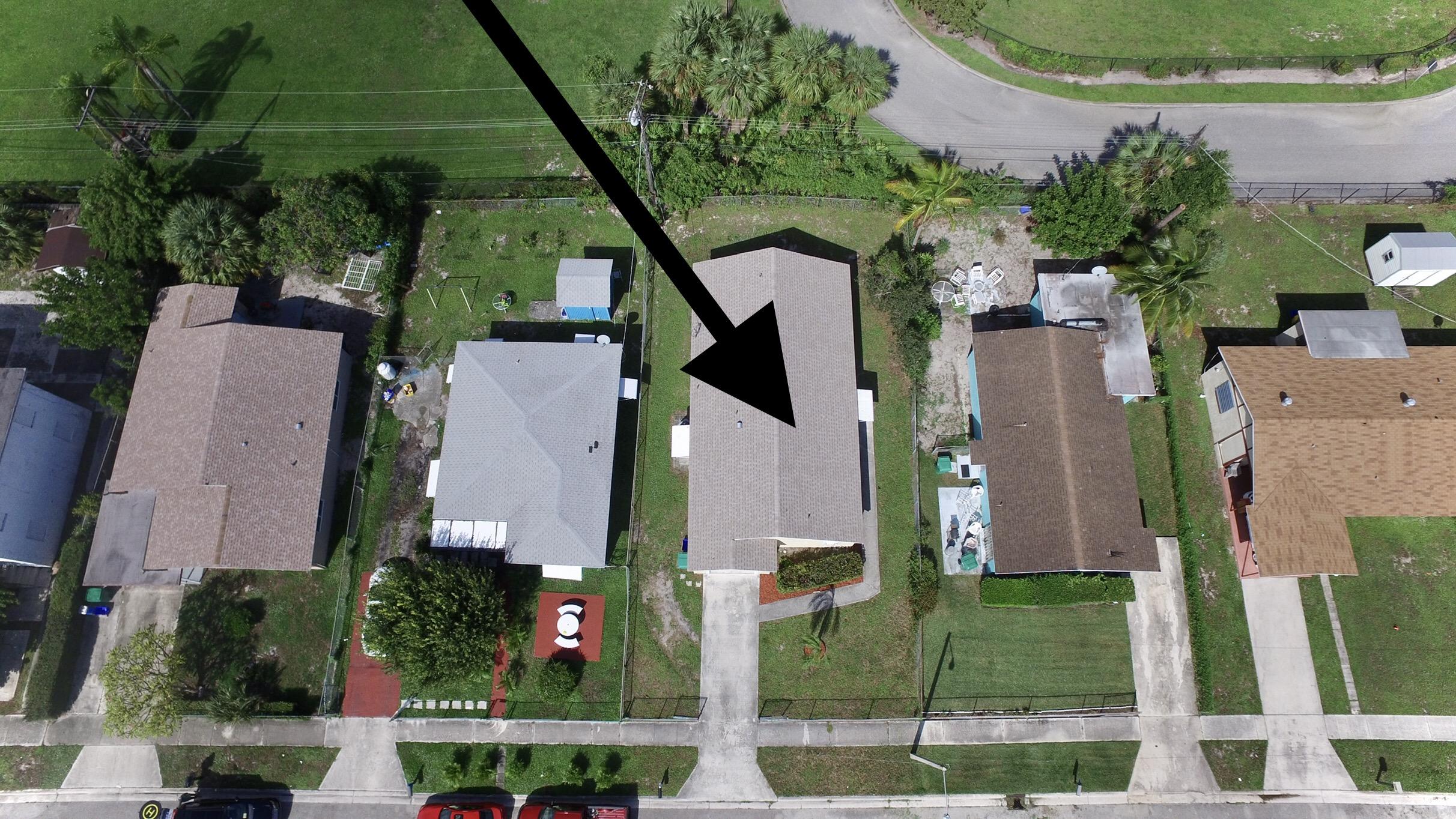 1336 West 10th Street Riviera Beach, FL 33404 - Photo 97 of 97 DD40D9D6-2EE8-45CD-9C63-08222FA148E9