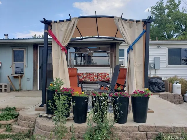 $574,900 | 15815 West 2nd Avenue, Golden, CO 80401