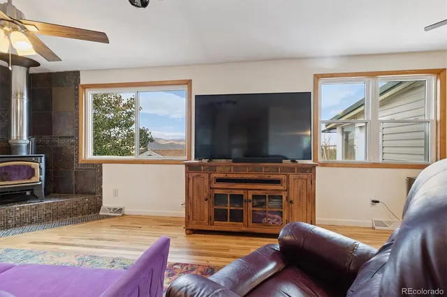 $574,900 | 15815 West 2nd Avenue, Golden, CO 80401