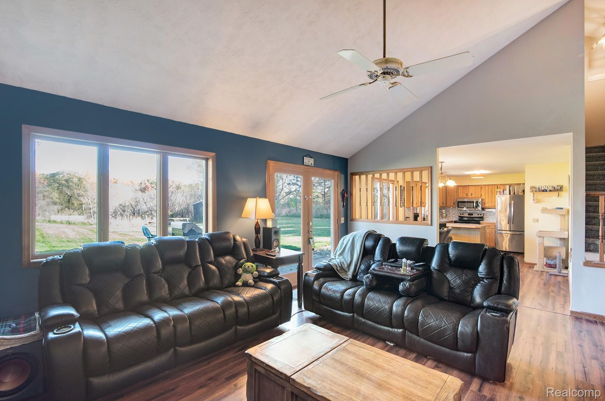 4557 Gregory Road Goodrich, MI 48438 - Photo 16 of 42 15.jpg