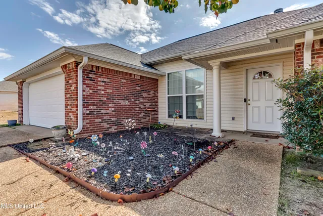 $232,000 | 217 White Oak Place, Pearl, MS 39208