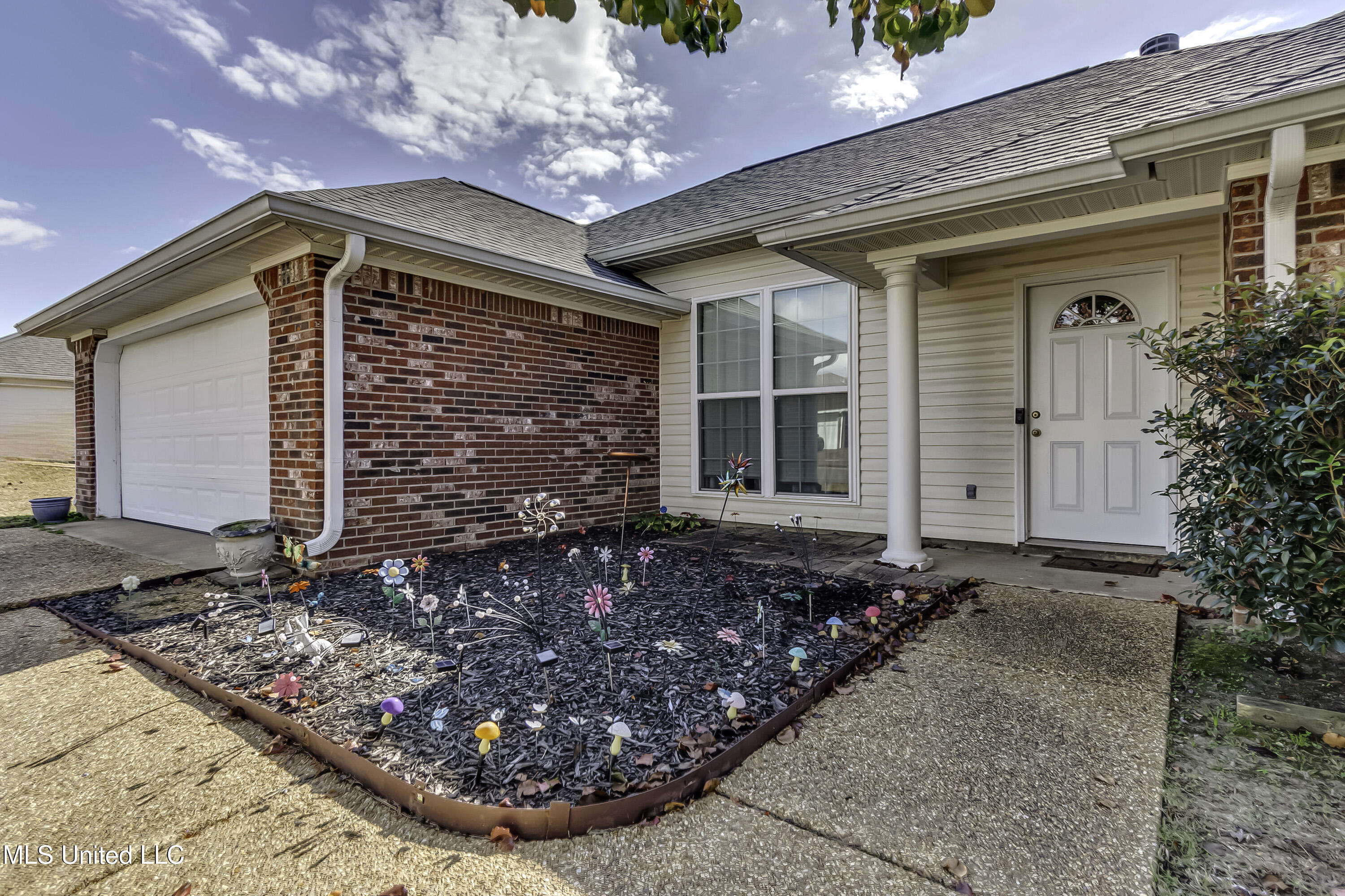217 White Oak Place Pearl, MS 39208 - Photo 4 of 55 217 White Oak-0712