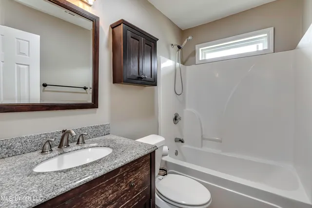 $232,000 | 217 White Oak Place, Pearl, MS 39208