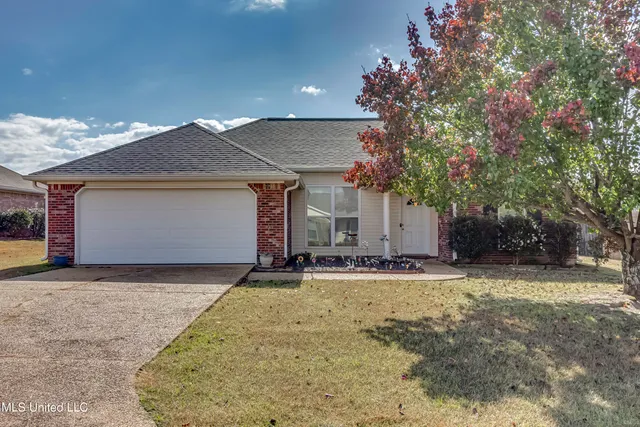 $232,000 | 217 White Oak Place, Pearl, MS 39208