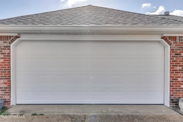 $232,000 | 217 White Oak Place, Pearl, MS 39208