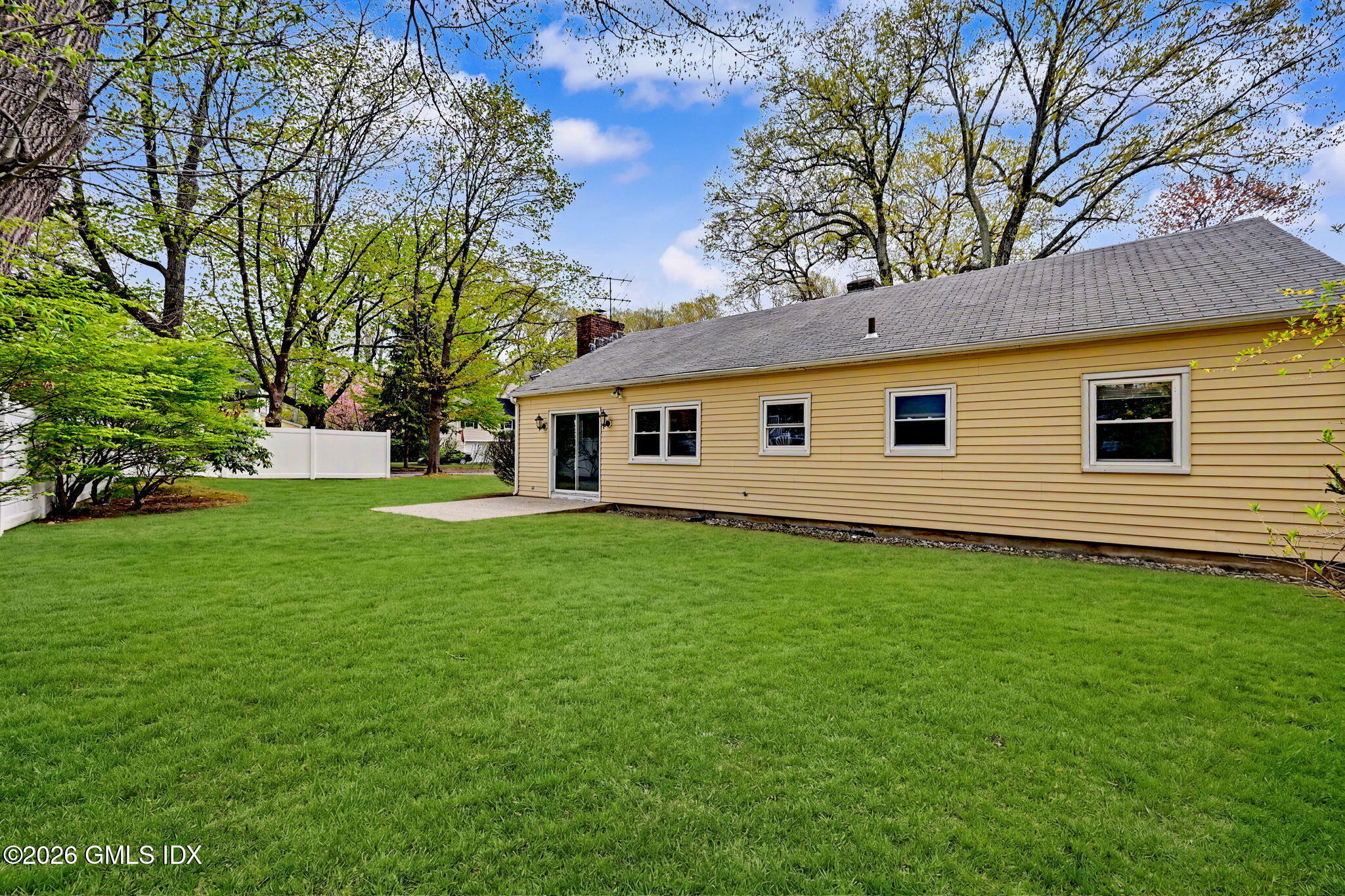 54 Merriman Road Stamford, CT 06905 - Photo 20 of 20 Back Yard