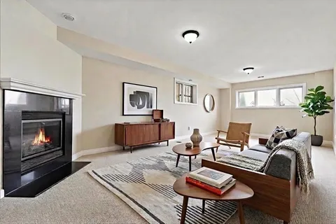 $475,000 | 5618 West Lawrence Avenue, Chicago, IL 60630