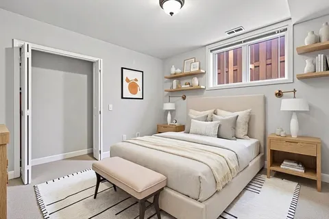 $475,000 | 5618 West Lawrence Avenue, Chicago, IL 60630