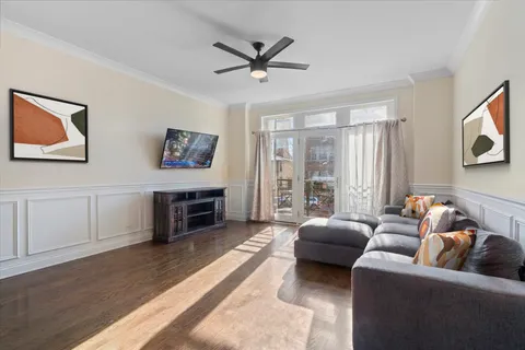 $475,000 | 5618 West Lawrence Avenue, Chicago, IL 60630