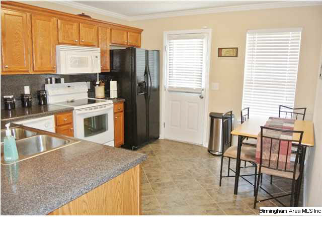 1012 South Hillcrest Road Odenville, AL 35120 - Photo 8 of 24