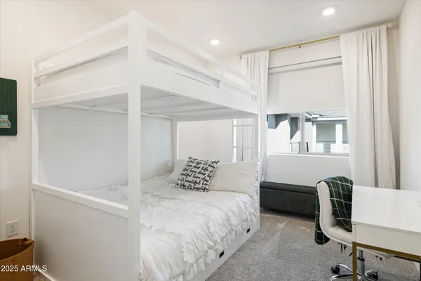 $618,888 | 2121 West Sonoran Desert Drive, Unit 8, Phoenix, AZ 85085