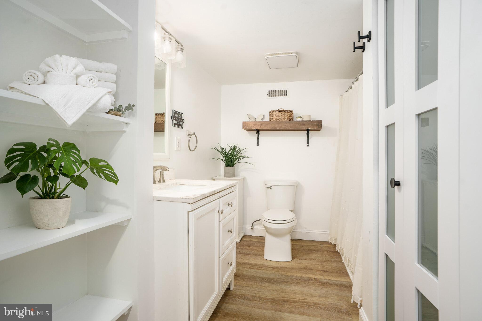 1 Highview Road Conowingo, MD 21918 - Photo 11 of 36 Full bathroom with built-in shelving