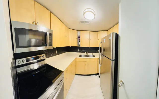 $187,500 | 1531 Marshall Street, Unit 3, Houston, TX 77006