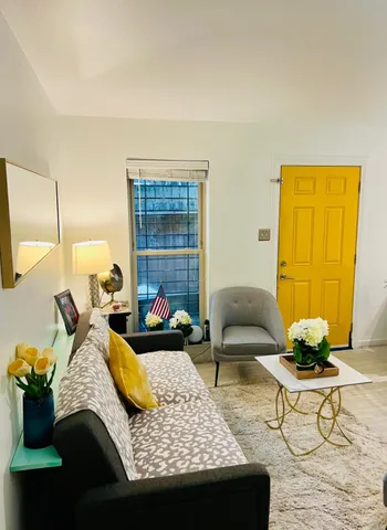 $187,500 | 1531 Marshall Street, Unit 3, Houston, TX 77006