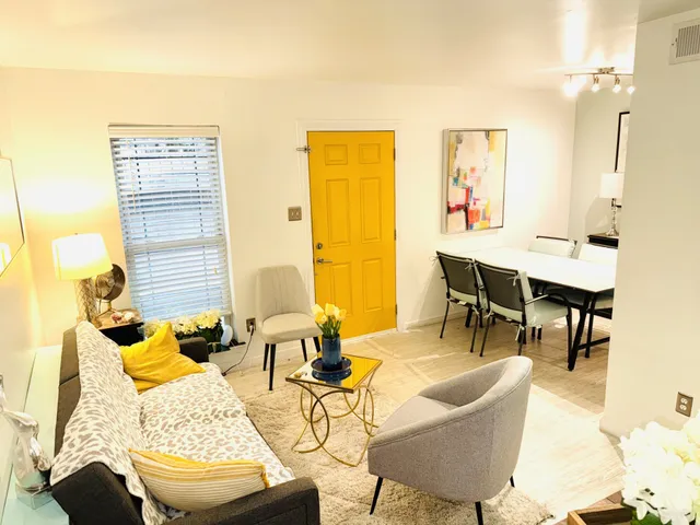 $187,500 | 1531 Marshall Street, Unit 3, Houston, TX 77006