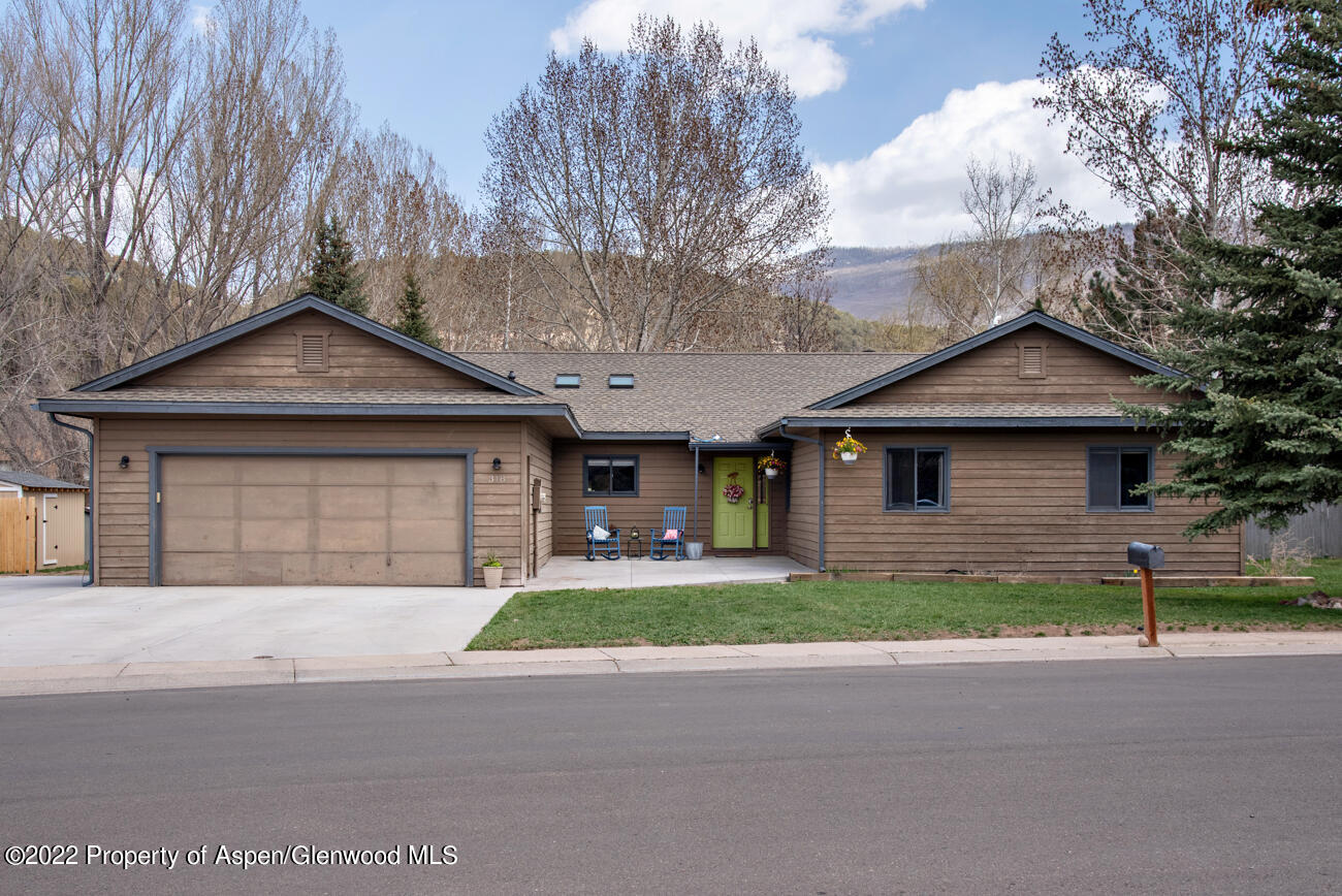 318BadgerRd_002