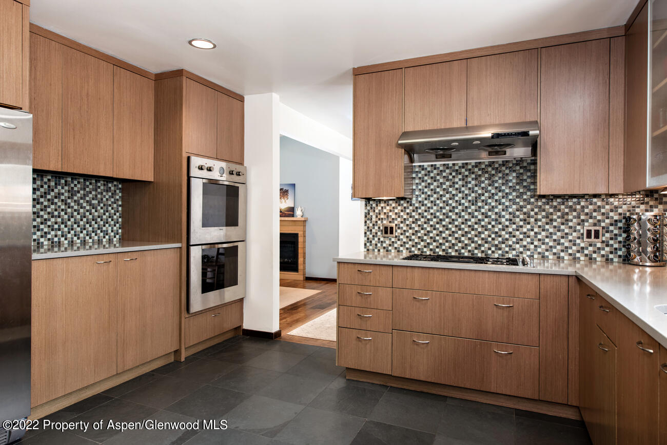 318BadgerRd_009