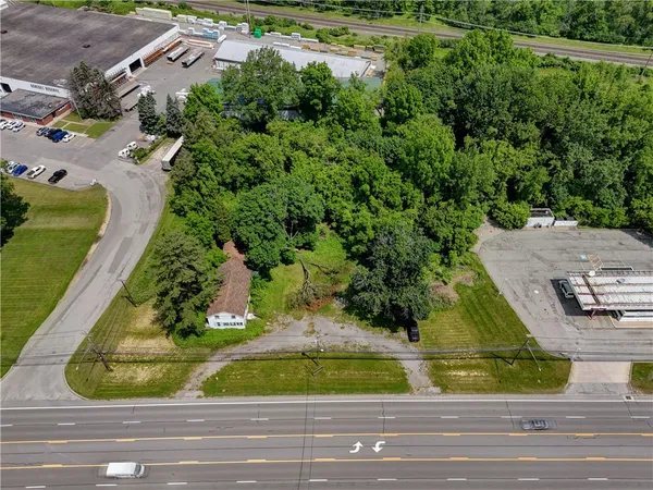 $269,900 | 218 Jefferson Road, Rochester, NY 14623