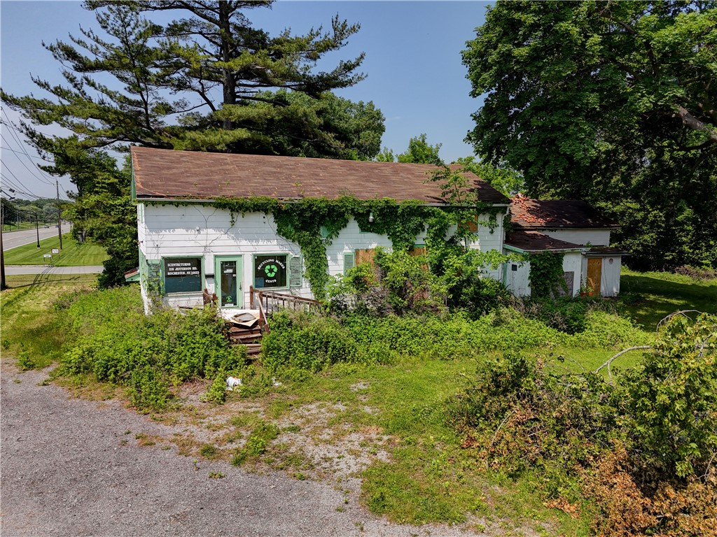 218 Jefferson Road Rochester, NY 14623 - Photo 13 of 14