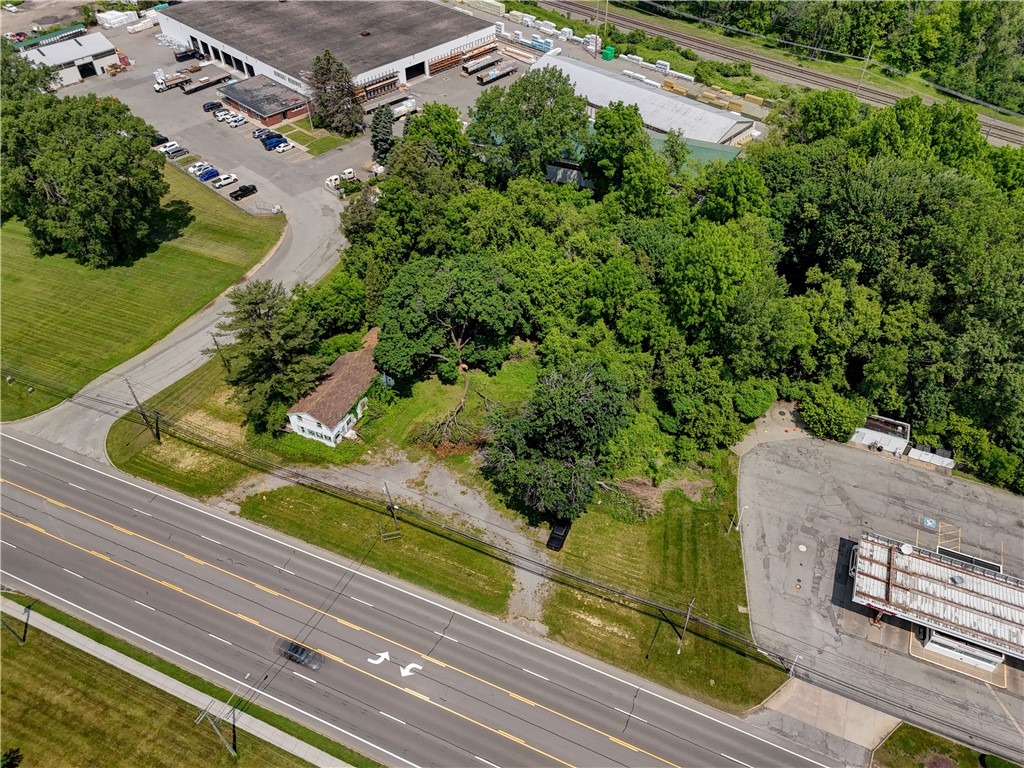 218 Jefferson Road Rochester, NY 14623 - Photo 4 of 14