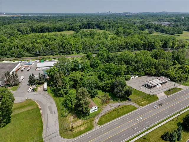 $269,900 | 218 Jefferson Road, Rochester, NY 14623