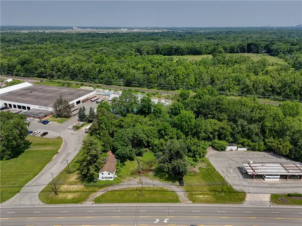 $269,900 | 218 Jefferson Road, Rochester, NY 14623