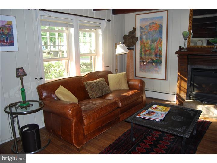951 Upper Stump Road Chalfont, PA 18914 - Photo 4 of 24