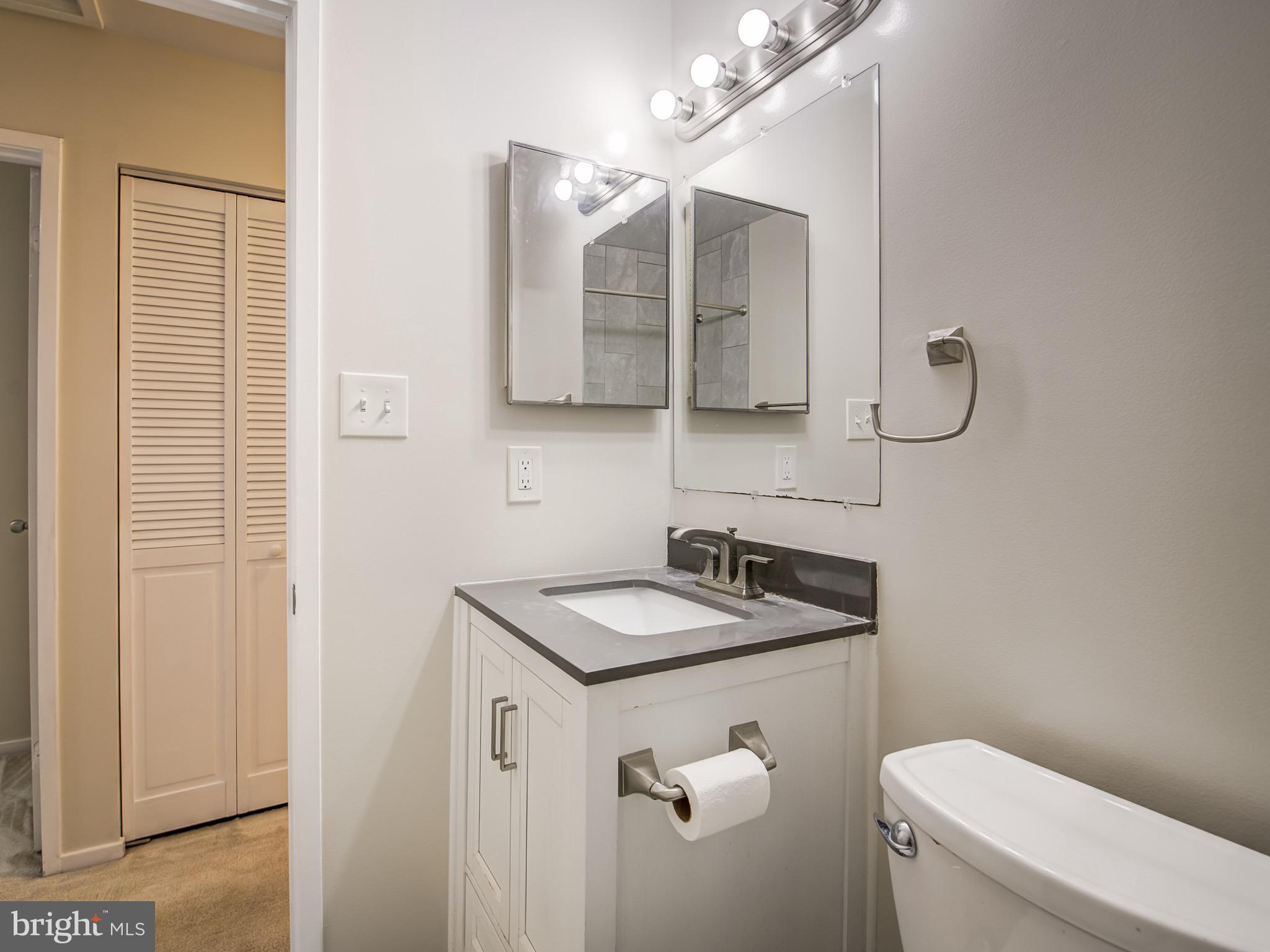 7702 Lexton Place, Unit E Springfield, VA 22152 - Photo 24 of 44