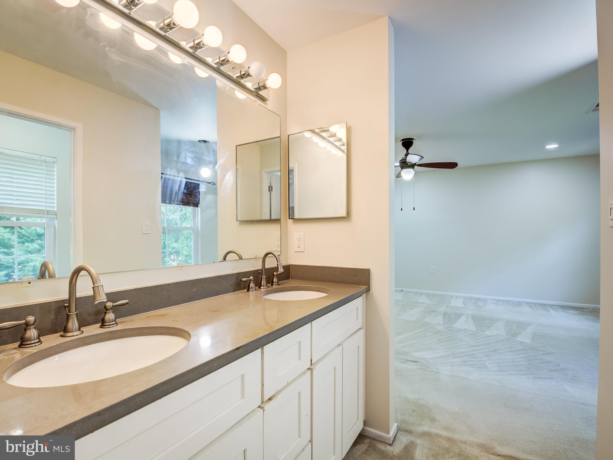 7702 Lexton Place, Unit E Springfield, VA 22152 - Photo 36 of 44