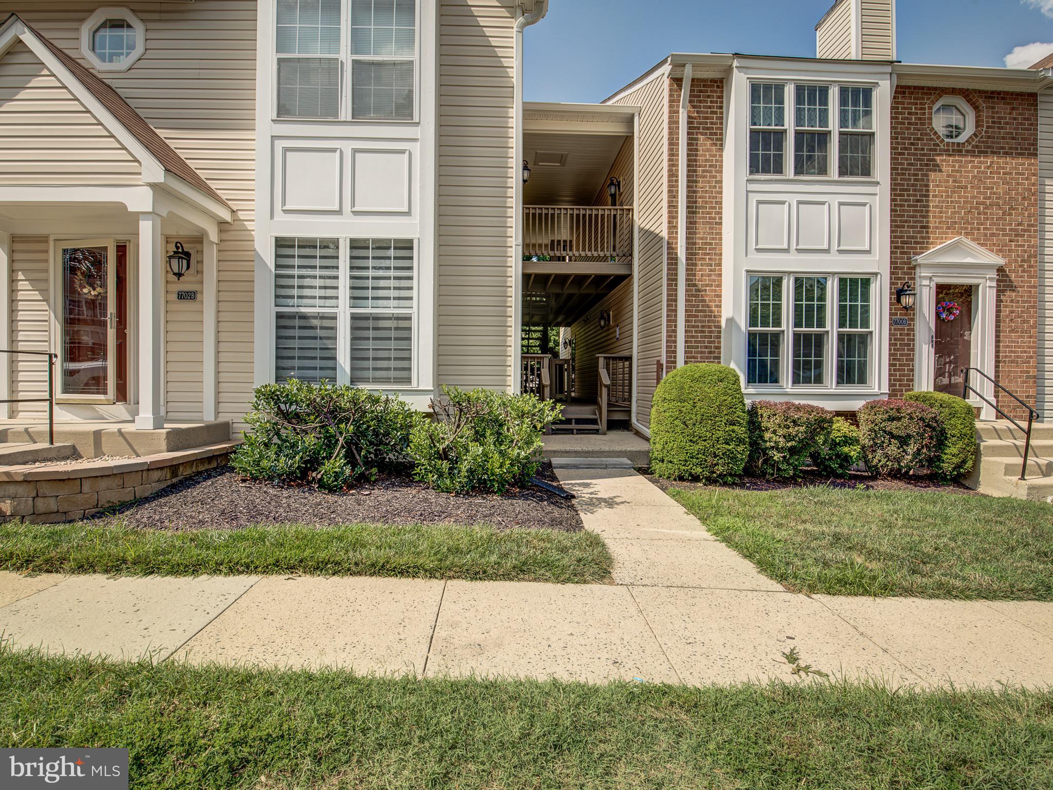 7702 Lexton Place, Unit E Springfield, VA 22152 - Photo 4 of 44