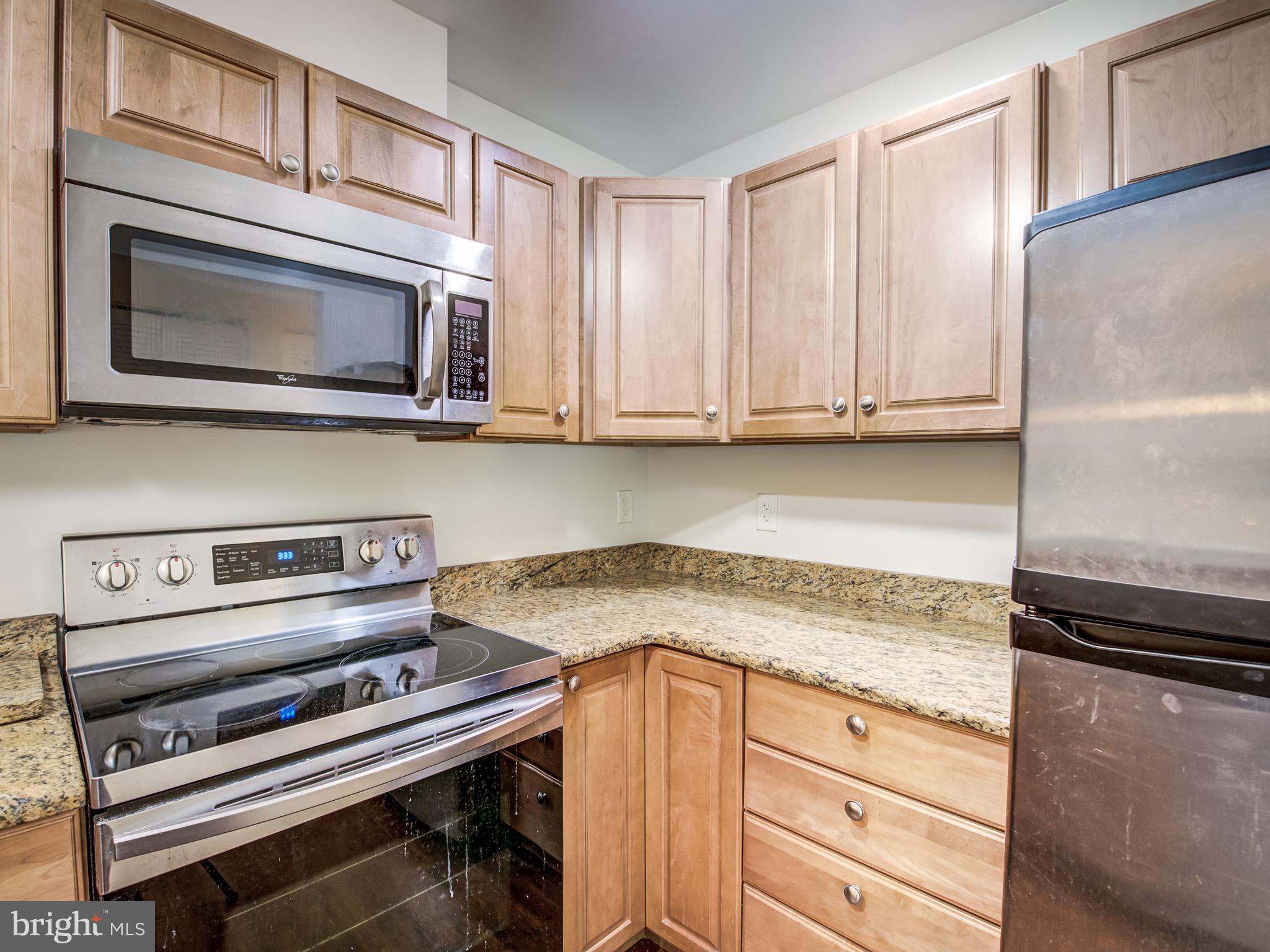 7702 Lexton Place, Unit E Springfield, VA 22152 - Photo 8 of 44