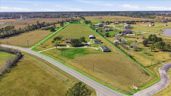 a view of a swimming pool and lake view