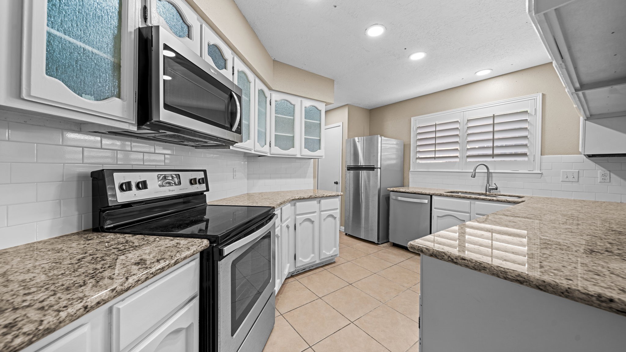 1342 Padstow Lane Channelview, TX 77530 - Photo 3 of 18