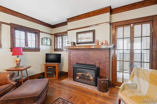 $399,000 | 324 Vine Street, Dexter, MO 63841