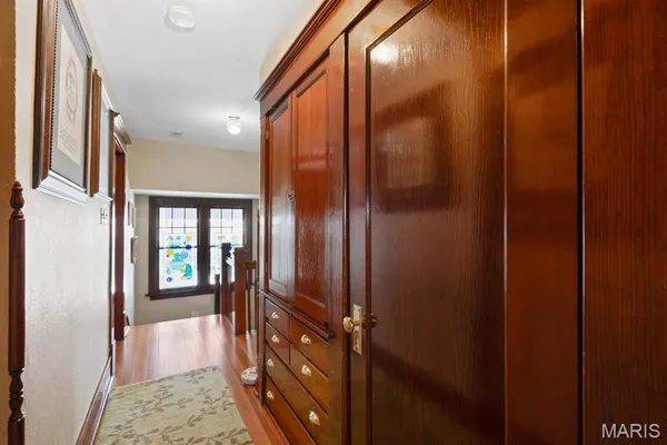 $379,000 | 324 Vine Street, Dexter, MO 63841