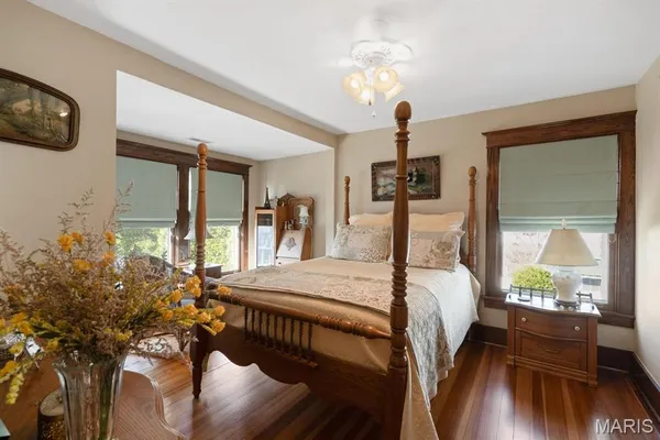 $379,000 | 324 Vine Street, Dexter, MO 63841