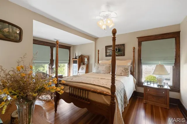 $399,000 | 324 Vine Street, Dexter, MO 63841