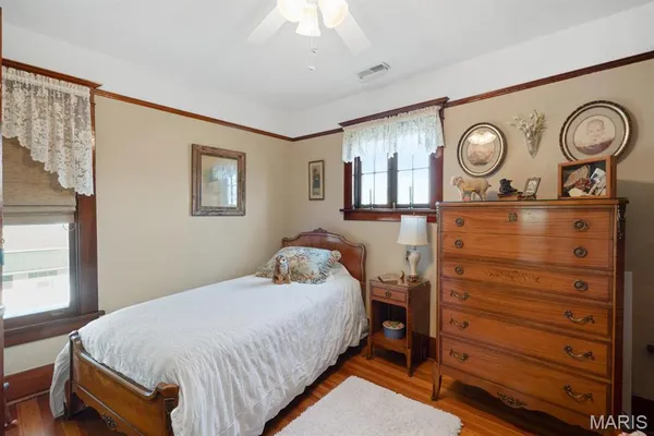 $379,000 | 324 Vine Street, Dexter, MO 63841