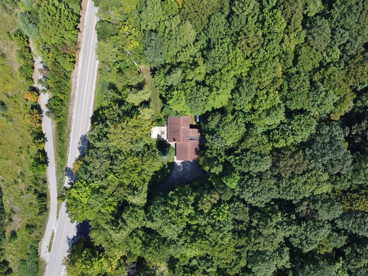 2247 South Richter Road Suttons Bay, MI 49682 - Photo 56 of 60 1914563-55.JPG
