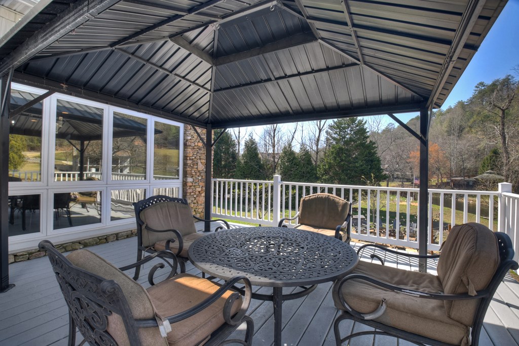 291 Kyle Road Blue Ridge, GA 30513 - Photo 35 of 114