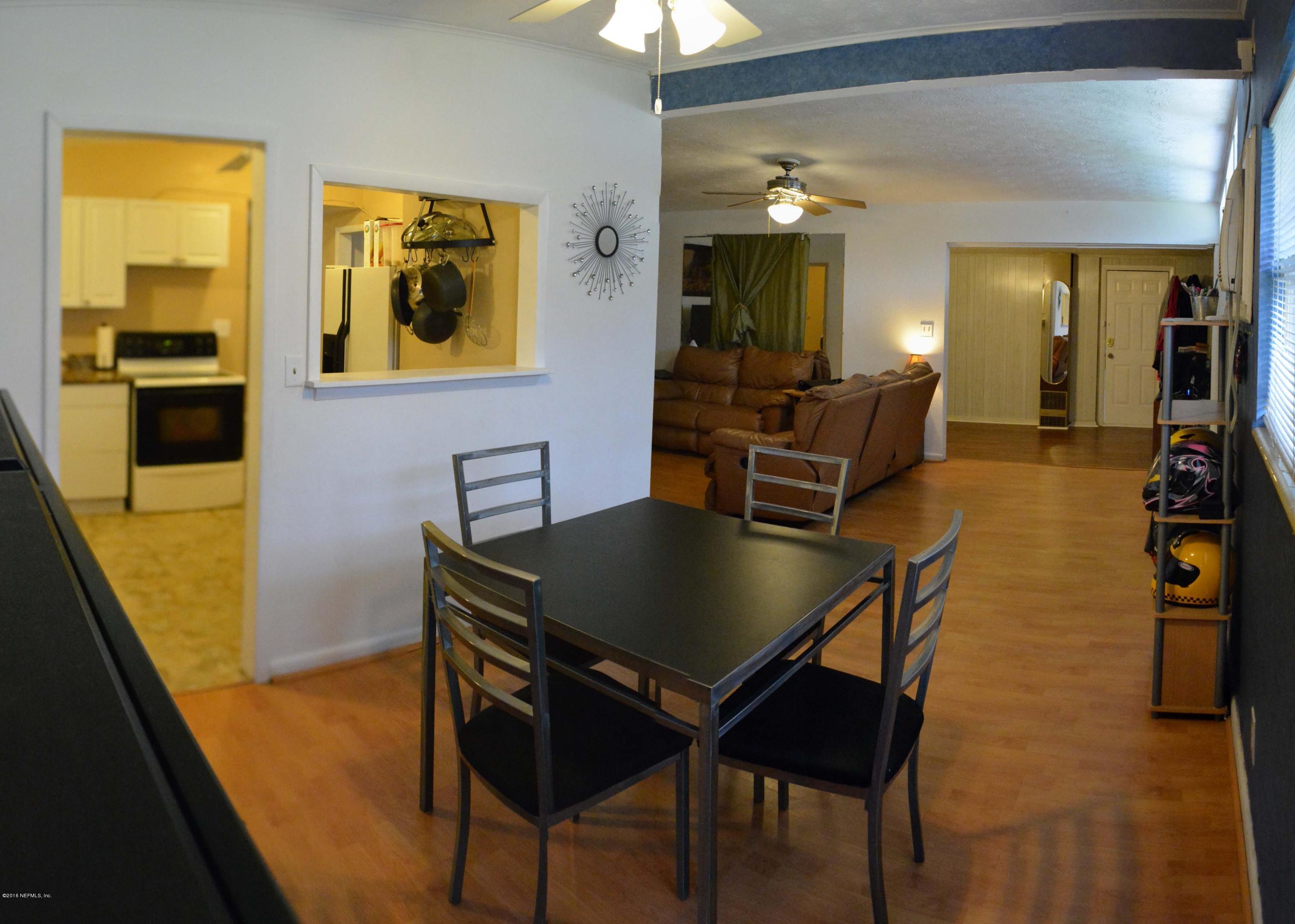 7041 Clovis Road Jacksonville, FL 32205 - Photo 7 of 11 Dining Room